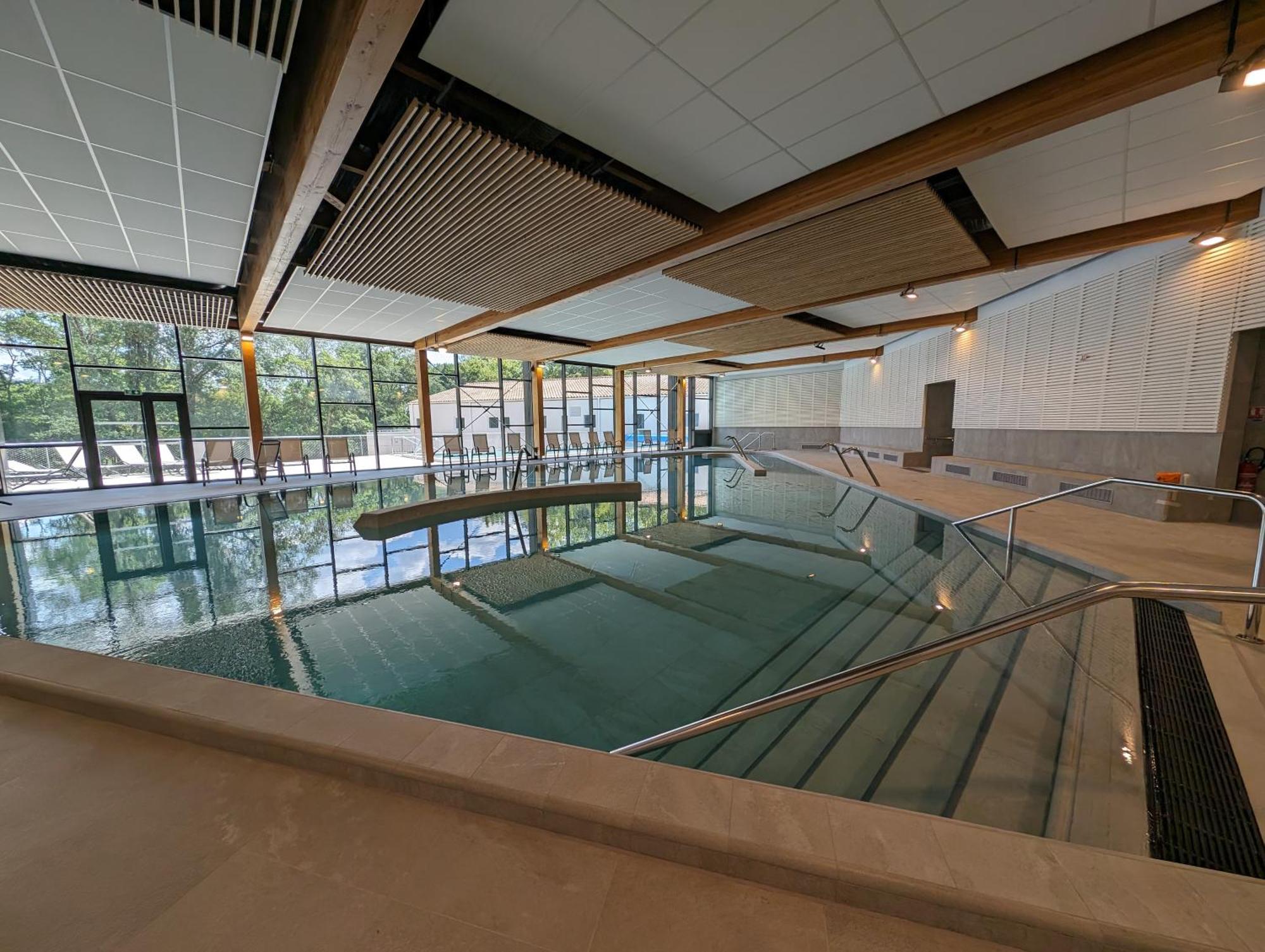 Allegre Les Fumades Hotel Des Thermes Des Fumades מראה חיצוני תמונה
