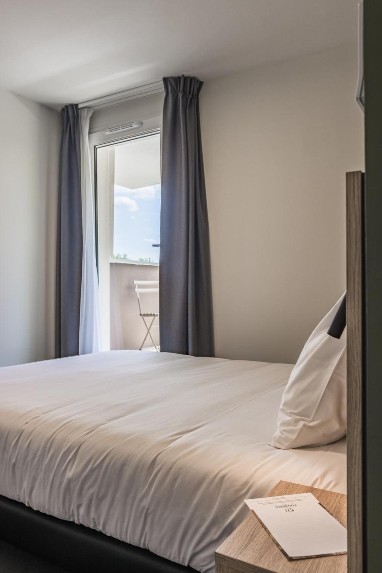 Allegre Les Fumades Hotel Des Thermes Des Fumades מראה חיצוני תמונה