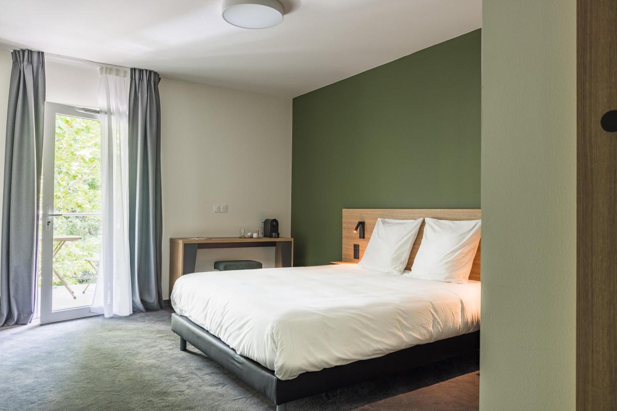 Allegre Les Fumades Hotel Des Thermes Des Fumades מראה חיצוני תמונה